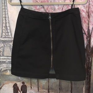 Free People black double zip front mini skirt sz 4